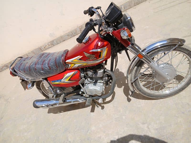 HONDA CG 125 2025 4