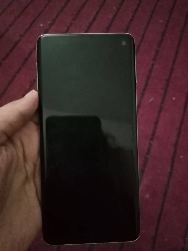 Samsung S10 plus. 0