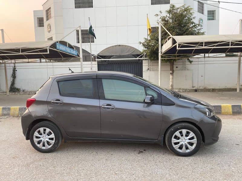 Toyota Vitz 2014 6