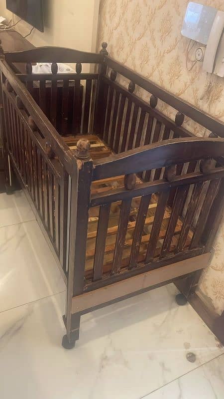 baby cot for sale 0