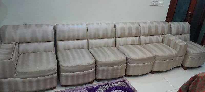 6 seater sofa 0