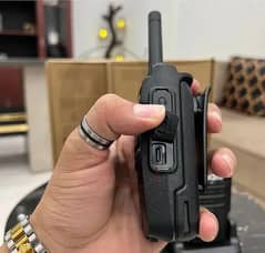 Iradio Walkie talkies V260 Two way radio, New Wireless Radio Sets Pai