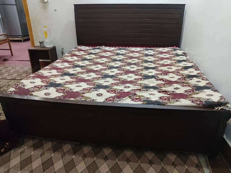 king size bed 4