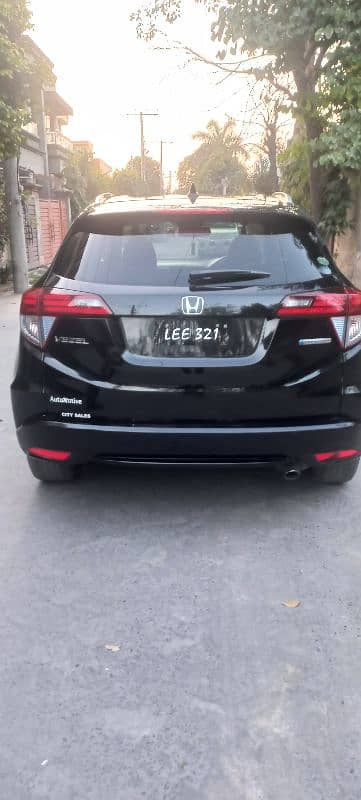 Honda Vezel 2016 3