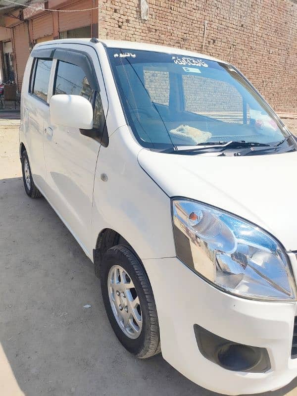 Suzuki Wagon R 2019 1