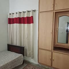 one bed room for rent only for females g11/4 pha