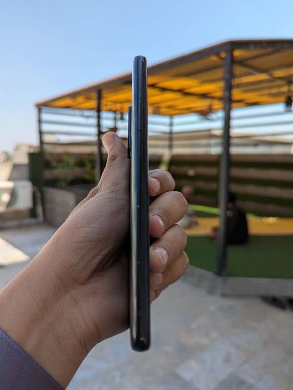 ONE PLUS 8 PRO 1