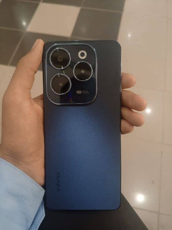 Infinix hot 40 0