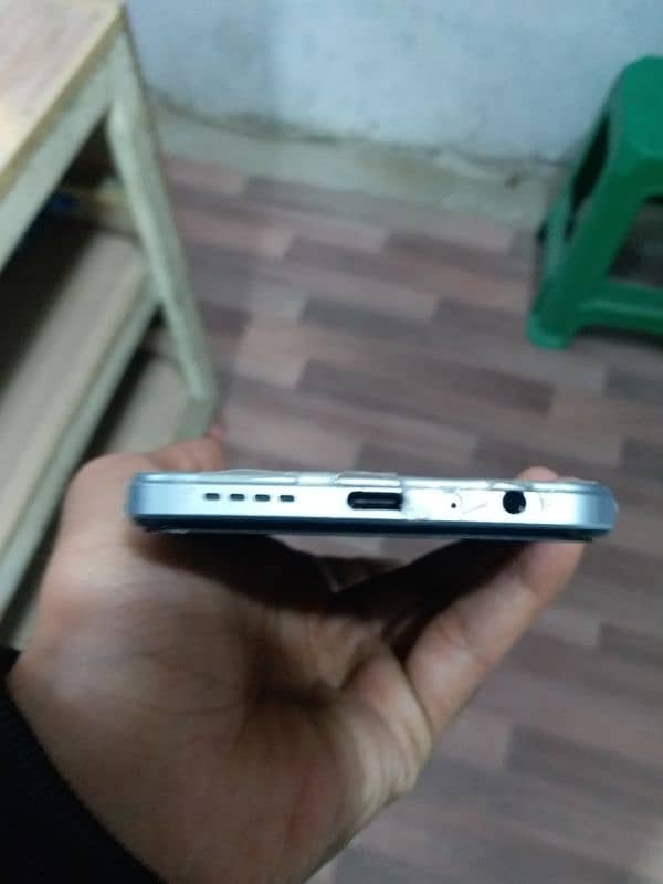 Infinix Note 12  8/128 2