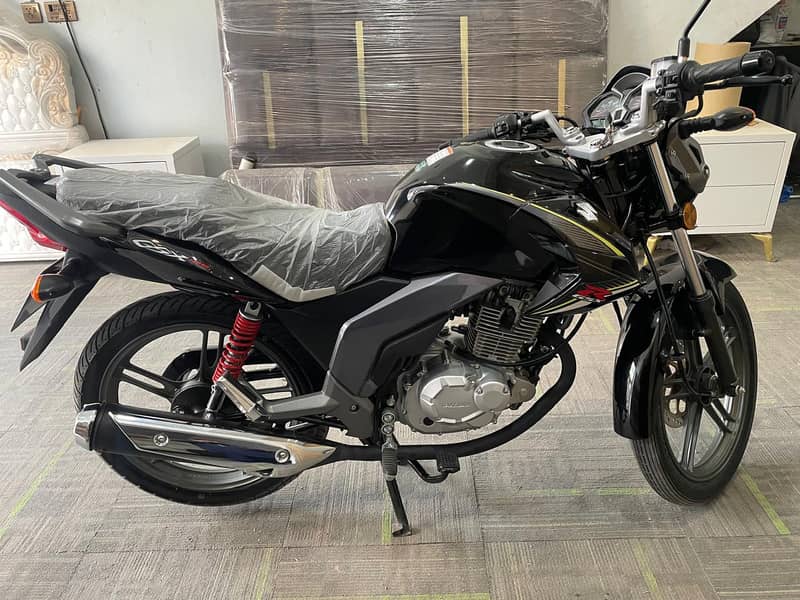Suzuki GSX-125 | Model 2023 | Suzuki in Bikes | Total Geniune 0