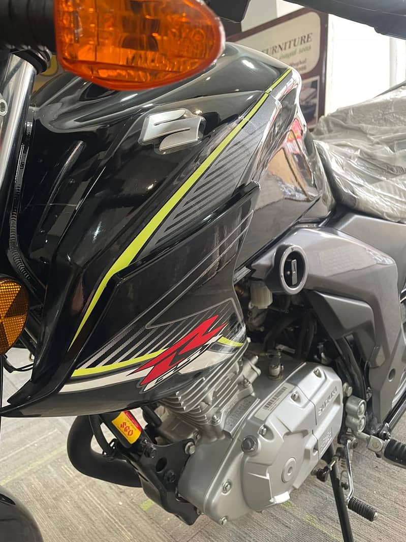 Suzuki GSX-125 | Model 2023 | Suzuki in Bikes | Total Geniune 6