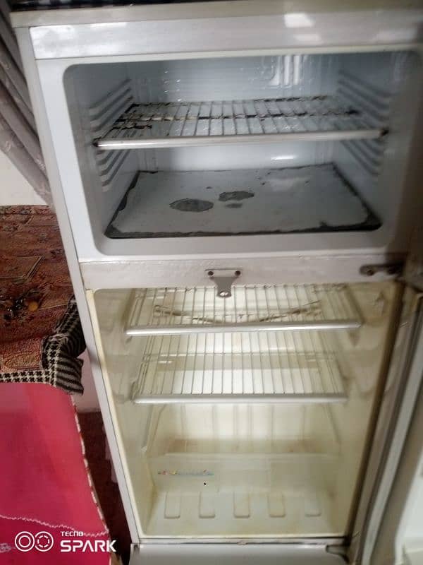 A refrigerator for sale 1