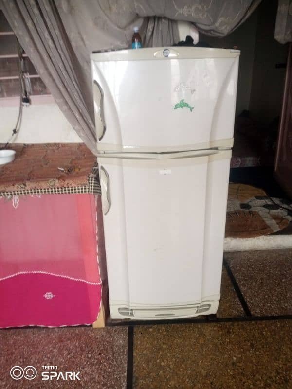 A refrigerator for sale 3