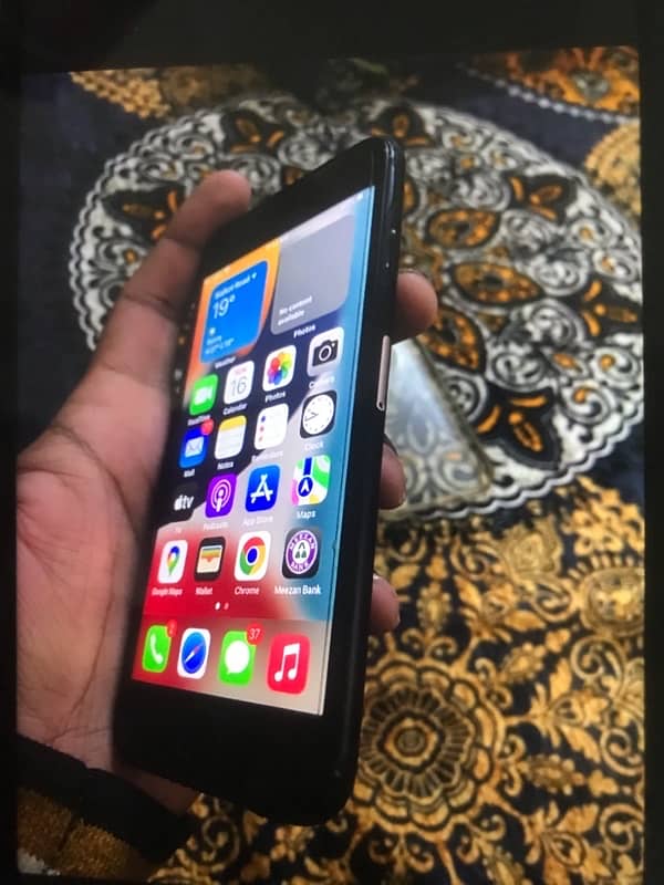 Iphone 7 32Gb PTA 1