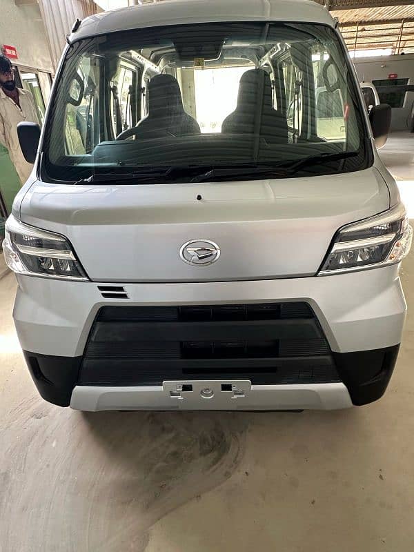 Daihatsu Hijet 2021 3