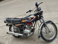 Honda 125 2018 contact= 03277750000