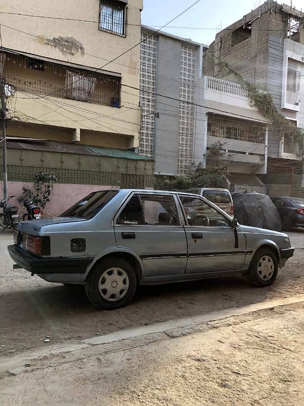 Nissan Sunny 1985 3