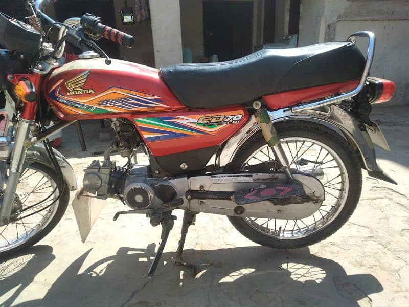 Honda CD 70 5