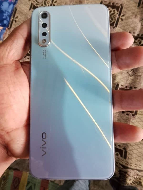 vivo s1 4 128 1