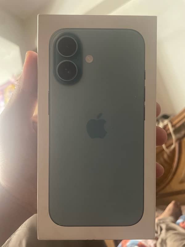 iphone 16 teal 128 gb 0