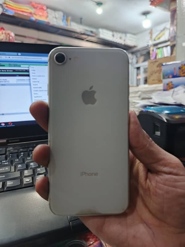 iphone 8 Approved 256GB 1