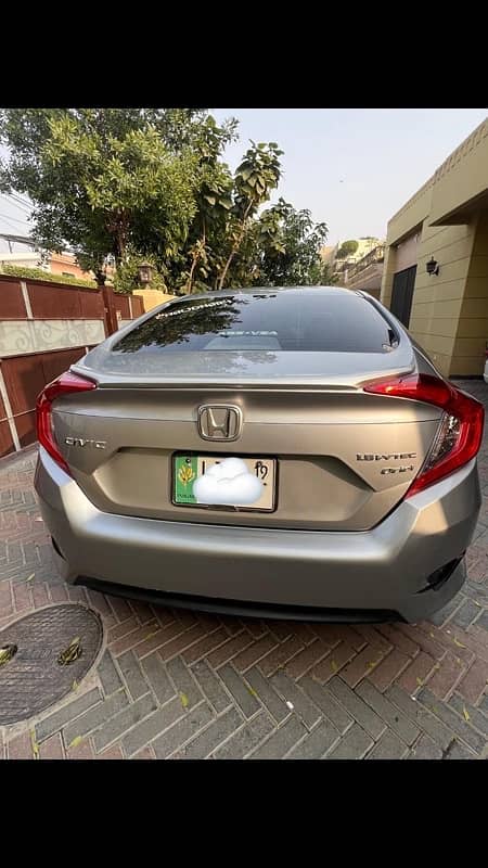 Honda Civic Oriel 2019 4