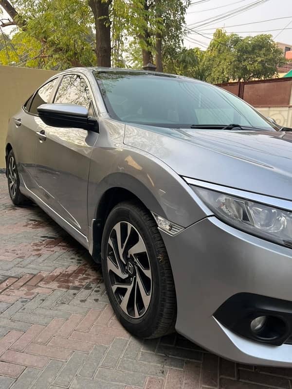 Honda Civic Oriel 2019 9