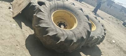 Goodyear tires whit Rims No. 26