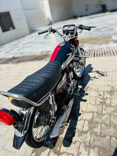 HONDA 125 everything ok 16 model 135000