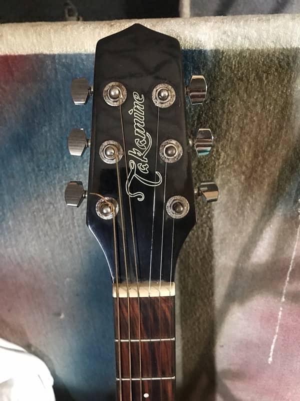 Takamine semi acoustic guitar 1