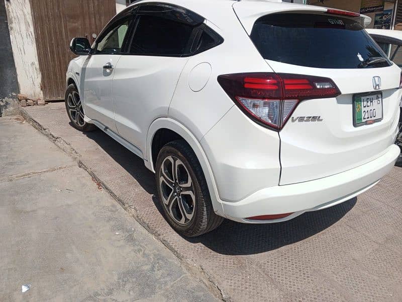 Honda Vezel 2015 2