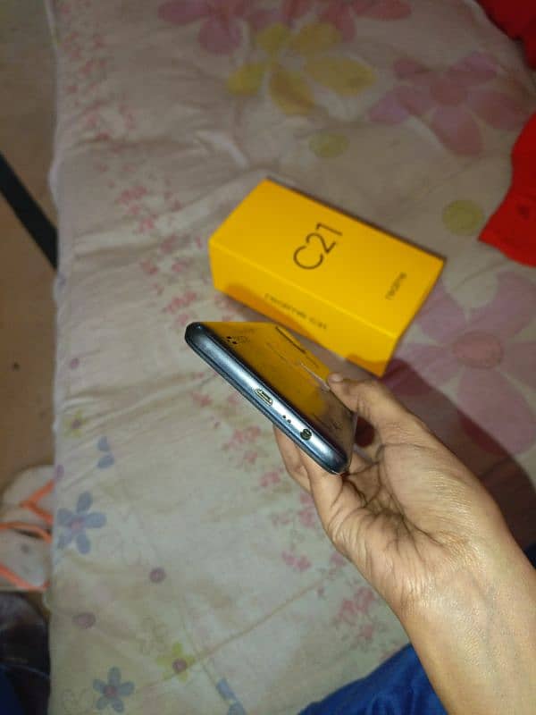 C21 realme 10/10 condition 3/32 3