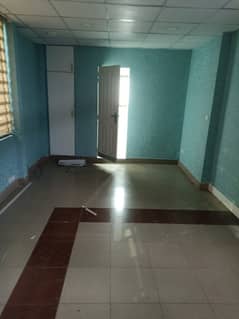 First Floor 1700 Sq Feet Office Space Available For Rent In Blue Area