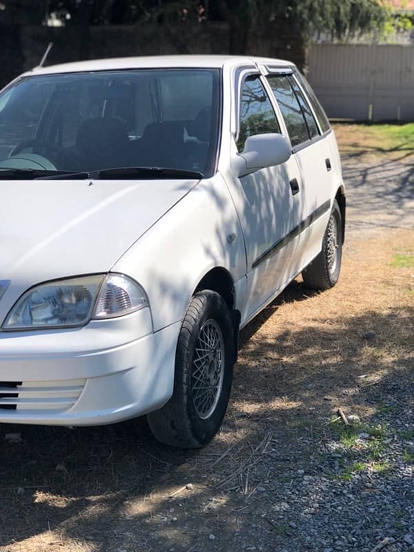 Suzuki Cultus 2015 1