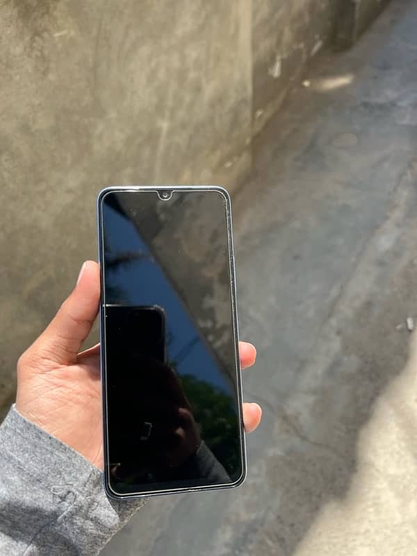 Redmi A3 4/64 read add 2