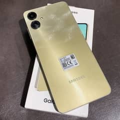 Samsung A06 4/64GB Golden