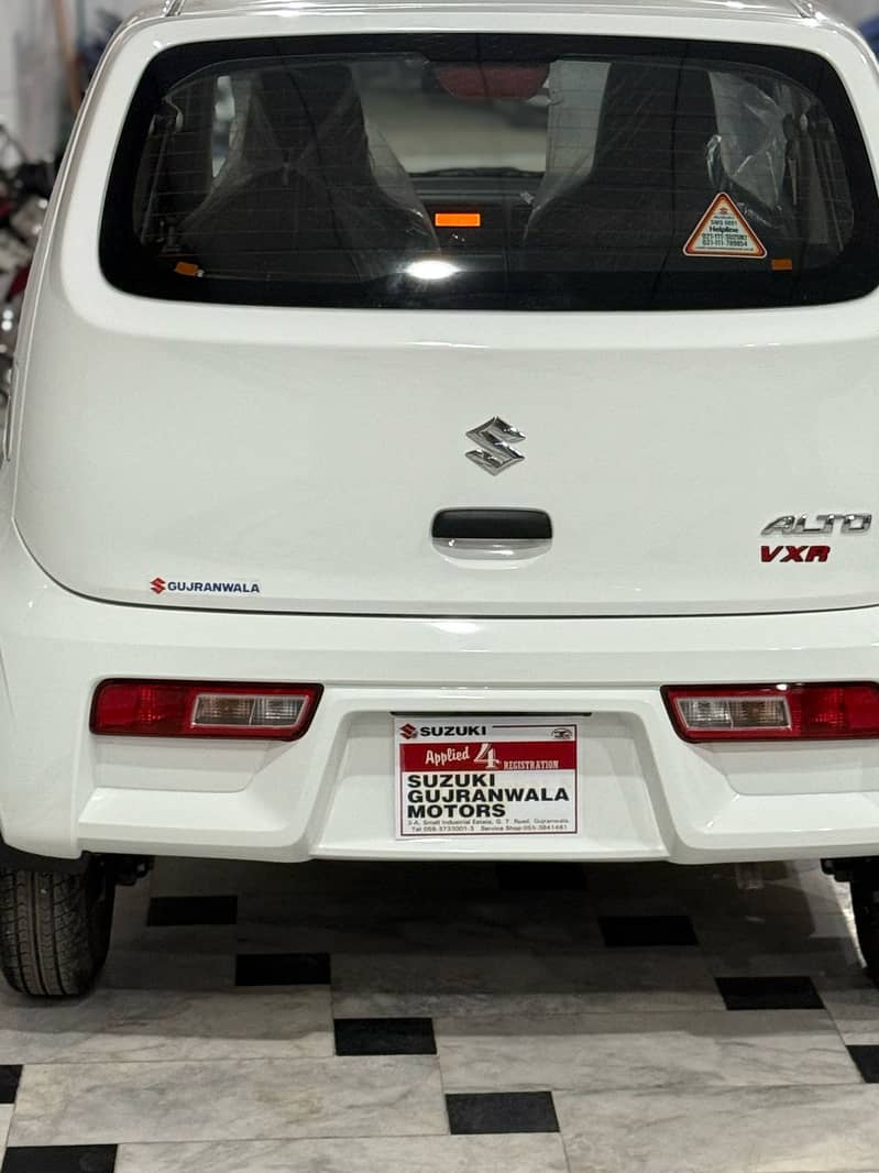 Suzuki Alto 2024 5