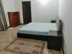 One Bed Fully Furnished With Kitchen