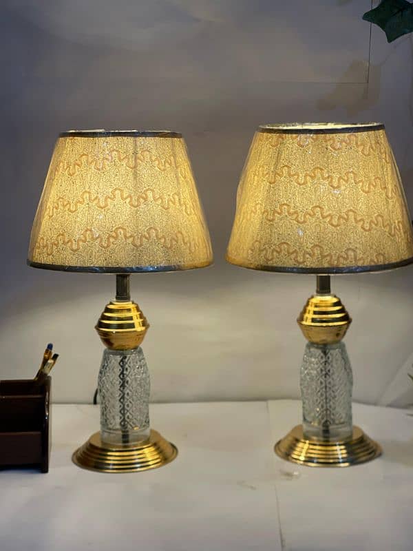 table Lamp 2 pieces golden color 1