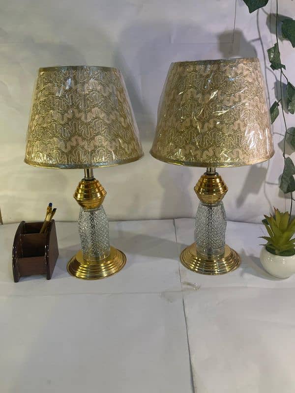 table Lamp 2 pieces golden color 4