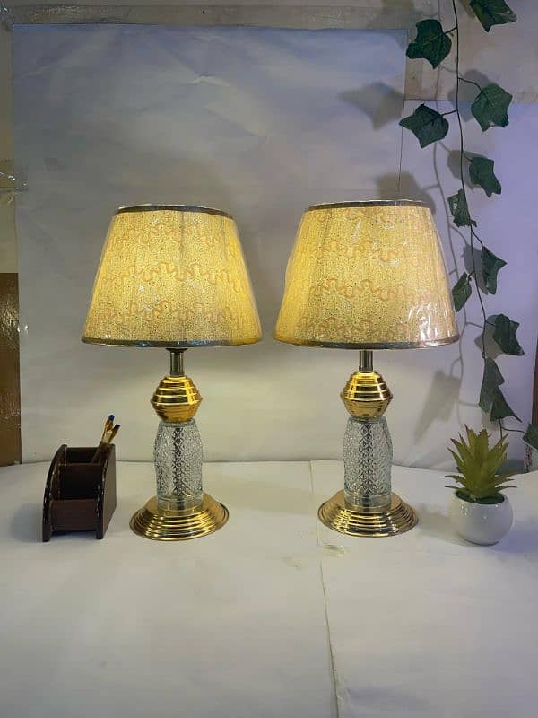 table Lamp 2 pieces golden color 13
