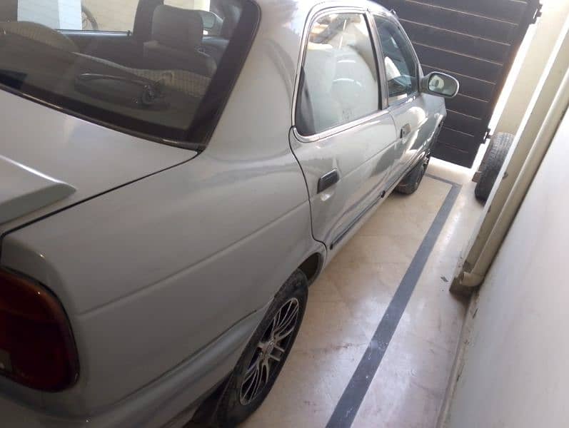 Suzuki Baleno 1999 5