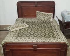 good condition bed without metres