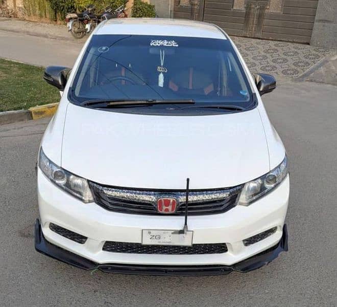 Honda Civic Oriel 2013 4