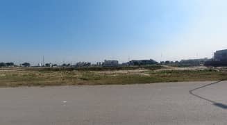 DHA KANAL PLOT NO 725 BLOCK T ON 70FT ROAD IN PHASE 8 FOR SALE