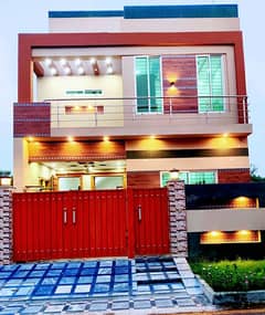 BRAND NEW 5 MARLA HOUSE WITH BEAUTIFULL INTERIOR DESIGN FOR SALE IN LDA APPROVED AREA