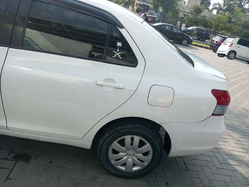 Toyota Belta 2007/10 3