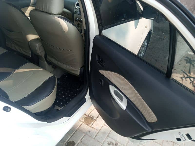 Toyota Belta 2007/10 9