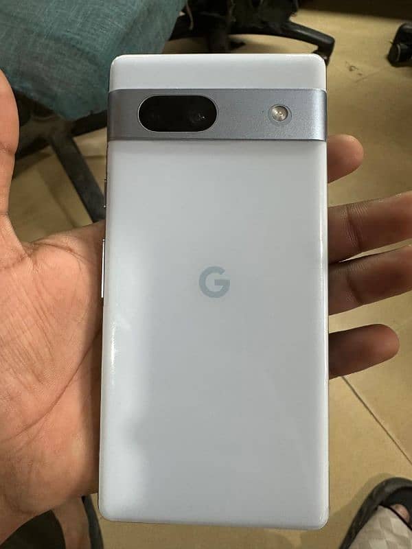 google pixel 7a 10/10 3