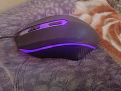 RGB MOUSE WITH DPI CONTROL IN BUDGET PRICE!